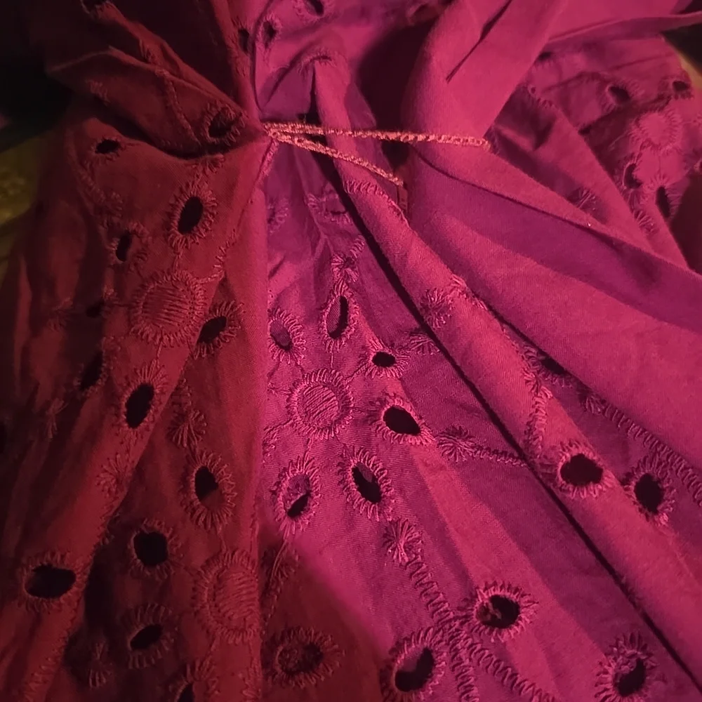 Vibrant Eyelet V-Neck Tie-Waist Dress - Picture 9 of 10